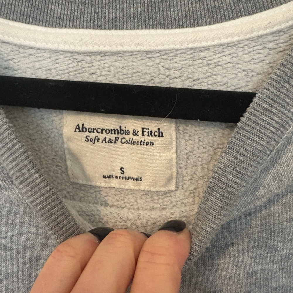 Abercrombie & Fitch oversized color block sweatshirt - Picture 3 of 4